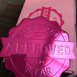 Jeffree Star Approved Mirror
